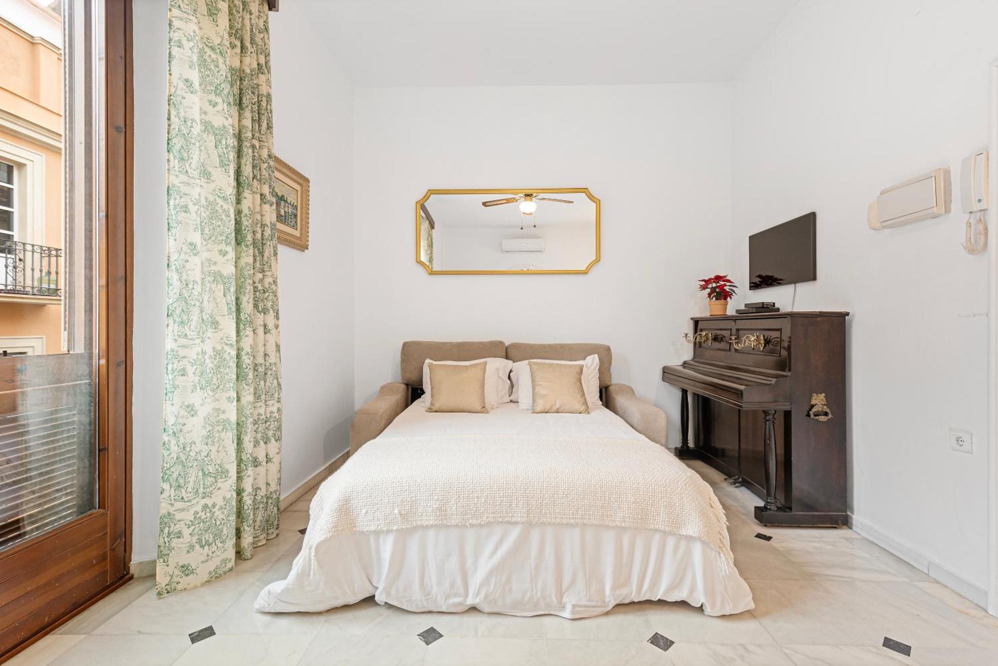 Trinidad Grund Centro Apartment มาลากา ภายนอก รูปภาพ